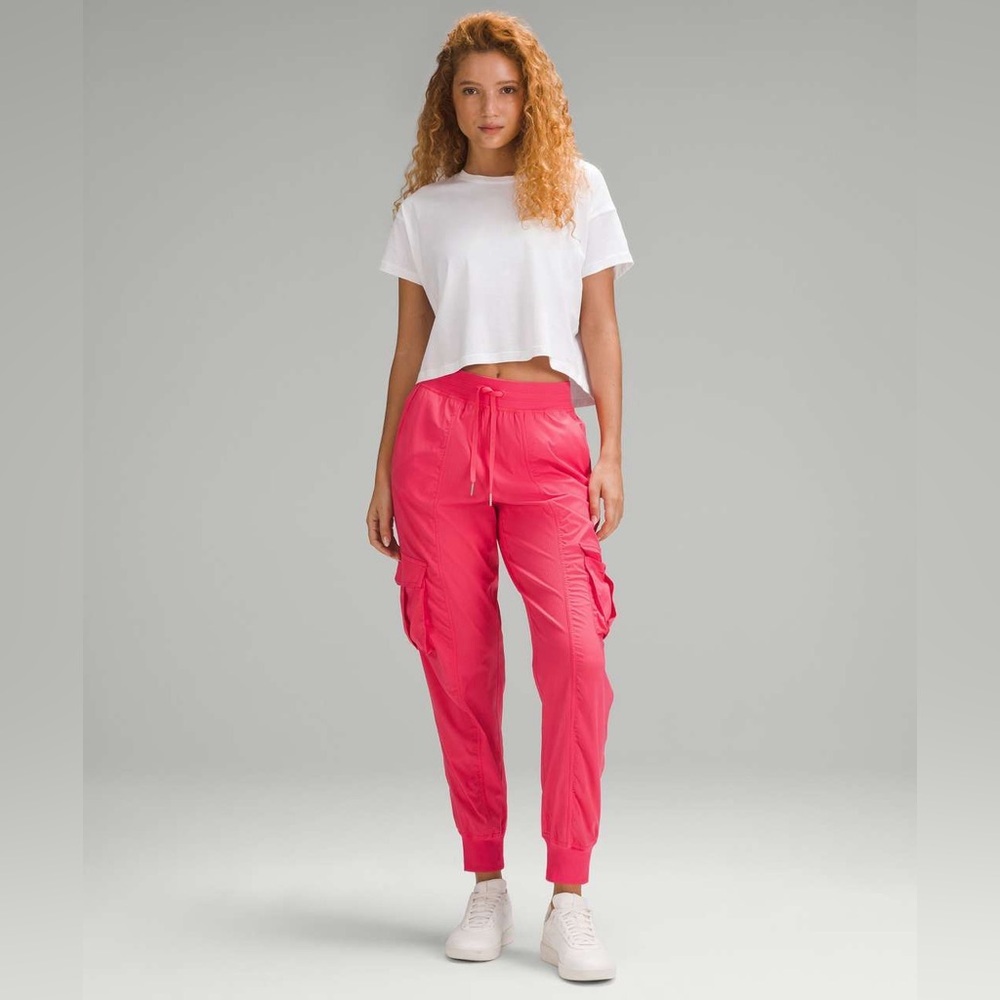 Lululemon Dance Studio Relaxed-Fit Mid-Rise Cargo Jogger Large